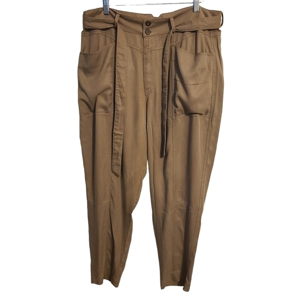 Sundance | Women's Fluid Days Paperbag High Waist Belted Pants (Size 16) - Picture 2 of 16